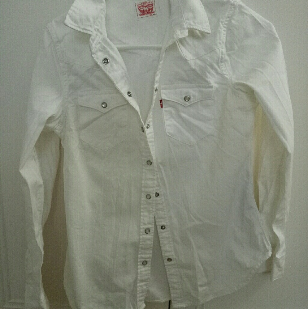 Levi Jean white shirt